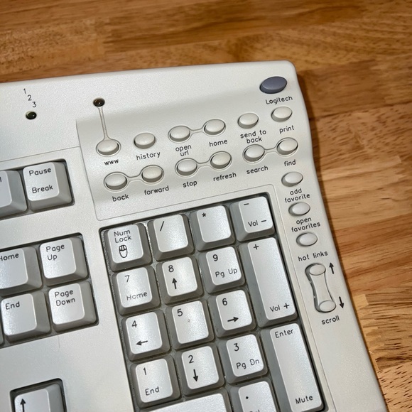 Vintage LOGITECH Mechanical Clicky Ergonomic Internet Keyboard SK-2500 VTG MINT - Picture 2 of 11